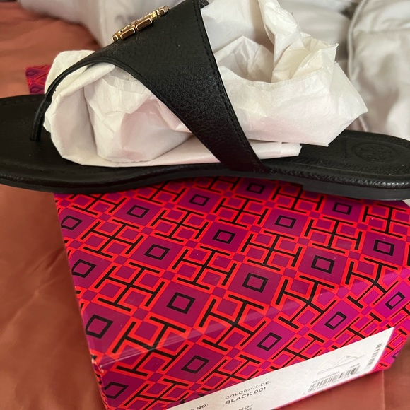 Tory Burch Shoes - Women’s Tory Burch thong sandal